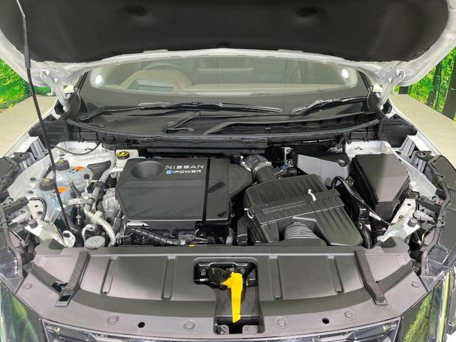 エクストレイル G e-4ORCE 4WD 純正12.3型ナビ 全周囲カメラ 衝突被害軽減システム レーダークルーズ 禁煙車 電動リアゲート レザーシート コーナーセンサー スマートキー LEDヘッド ETC2.0 オートハイビーム(18枚目)