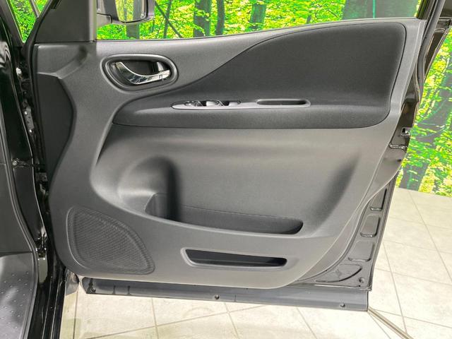 セレナ ハイウェイスター Vセレ+セーフティ SHV Aセフ 両側電動スライドドア 純正8型SDナビ 後席モニター 全周囲カメラ 衝突被害軽減システム 禁煙車 ドラレコ コーナーセンサー スマートキー HIDヘッド ビルトインETC クルコン オートライト(26枚目)