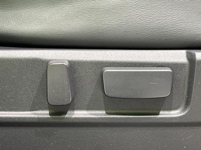 アウトランダーPHEV Gリミテッドエディション 4WD 純正SDナビ バックカメラ 衝突被害軽減システム レーダークルーズ 禁煙車 ハーフレザーシート パワーシート シートヒーター ドラレコ コーナーセンサー LEDヘッド ETC オートハイビーム(7枚目)