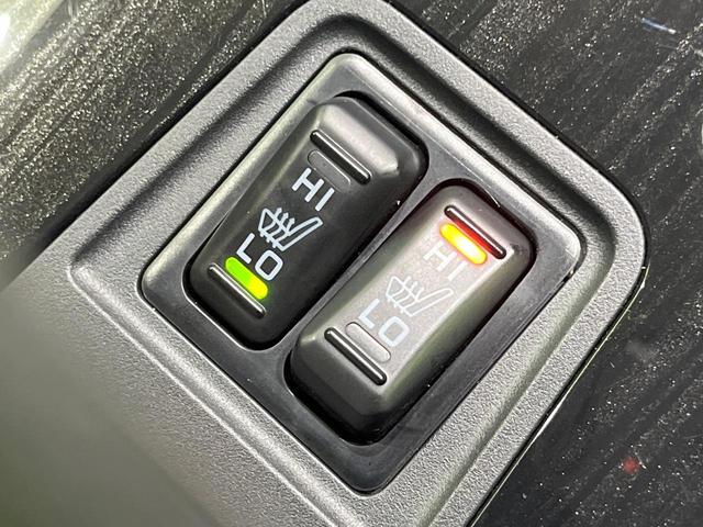 アウトランダーPHEV Gリミテッドエディション 4WD 純正SDナビ バックカメラ 衝突被害軽減システム レーダークルーズ 禁煙車 ハーフレザーシート パワーシート シートヒーター ドラレコ コーナーセンサー LEDヘッド ETC オートハイビーム(8枚目)