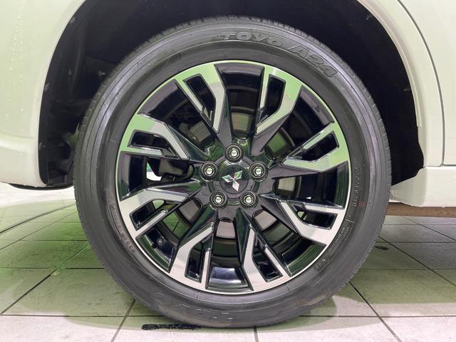 アウトランダーPHEV Gリミテッドエディション 4WD 純正SDナビ バックカメラ 衝突被害軽減システム レーダークルーズ 禁煙車 ハーフレザーシート パワーシート シートヒーター ドラレコ コーナーセンサー LEDヘッド ETC オートハイビーム(22枚目)