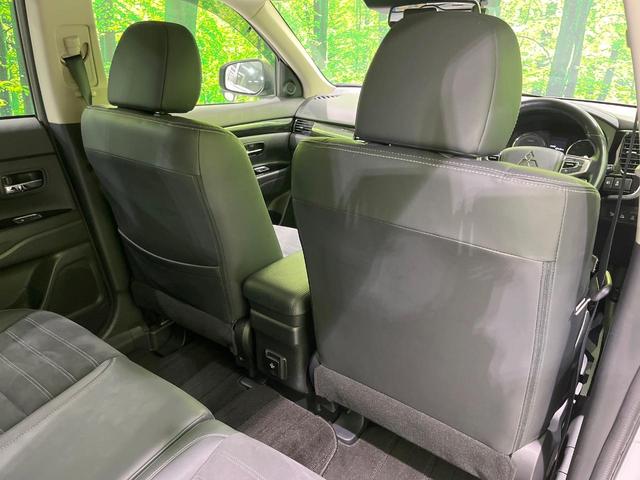 アウトランダーPHEV Gリミテッドエディション 4WD 純正SDナビ バックカメラ 衝突被害軽減システム レーダークルーズ 禁煙車 ハーフレザーシート パワーシート シートヒーター ドラレコ コーナーセンサー LEDヘッド ETC オートハイビーム(43枚目)