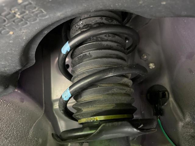 ミライース X SAIII SDナビ バックカメラ 衝突被害軽減システム コーナーセンサー LEDヘッド 車線逸脱警報 横滑り防止装置 CD DVD再生 パワーステアリング パワーウィンドウ ドアバイザー プライバシーガラス(24枚目)