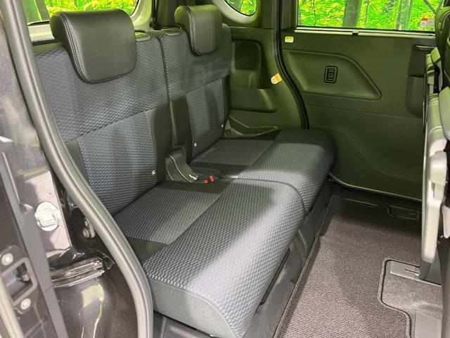 タント カスタムX 4WD 届出済未使用車 両側電動スライドドア 衝突被害軽減システム ハーフレザーシート コーナーセンサー スマートキー LEDヘッド オートハイビーム 車線逸脱警報 オートライト オートエアコン(10枚目)