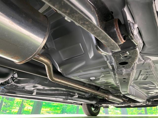 タント カスタムX 4WD 届出済未使用車 両側電動スライドドア 衝突被害軽減システム ハーフレザーシート コーナーセンサー スマートキー LEDヘッド オートハイビーム 車線逸脱警報 オートライト オートエアコン(32枚目)