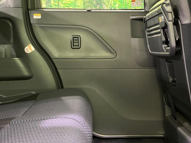 タント カスタムX 4WD 届出済未使用車 両側電動スライドドア 衝突被害軽減システム ハーフレザーシート コーナーセンサー スマートキー LEDヘッド オートハイビーム 車線逸脱警報 オートライト オートエアコン(42枚目)