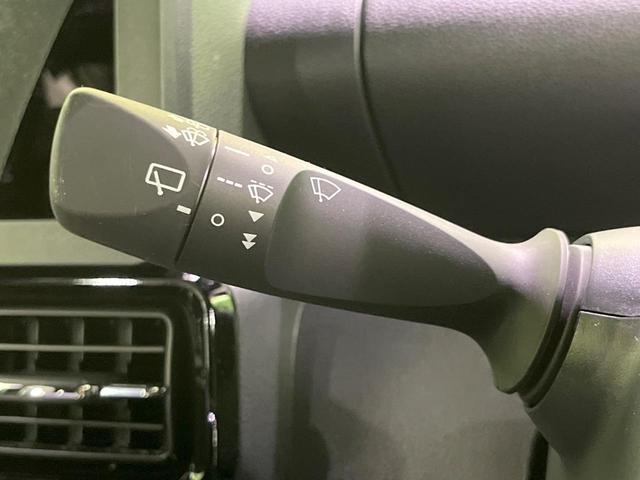 タント カスタムX 4WD 届出済未使用車 両側電動スライドドア 衝突被害軽減システム ハーフレザーシート コーナーセンサー スマートキー LEDヘッド オートハイビーム 車線逸脱警報 オートライト オートエアコン(51枚目)