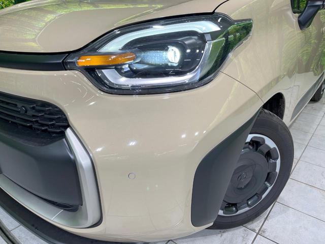 シエンタ ハイブリッドＺ　両側電動スライド　全周囲カメラ　衝突被害軽減システム　レーダークルーズ　禁煙車　コーナーセンサー　スマートキー　ＬＥＤヘッド　ビルトインＥＴＣ　ブラインドスポットモニター　車線逸脱警報　オートライト（13枚目）