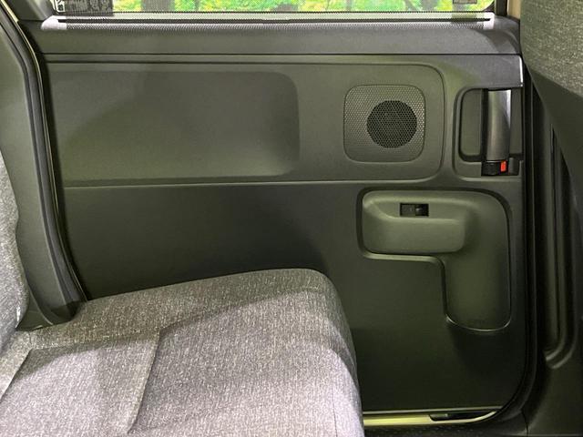 シエンタ ハイブリッドＺ　両側電動スライド　全周囲カメラ　衝突被害軽減システム　レーダークルーズ　禁煙車　コーナーセンサー　スマートキー　ＬＥＤヘッド　ビルトインＥＴＣ　ブラインドスポットモニター　車線逸脱警報　オートライト（24枚目）