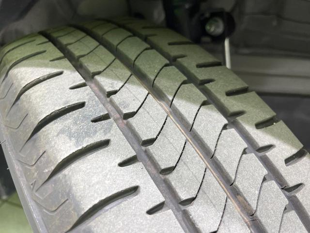 シエンタ ハイブリッドＺ　両側電動スライド　全周囲カメラ　衝突被害軽減システム　レーダークルーズ　禁煙車　コーナーセンサー　スマートキー　ＬＥＤヘッド　ビルトインＥＴＣ　ブラインドスポットモニター　車線逸脱警報　オートライト（60枚目）