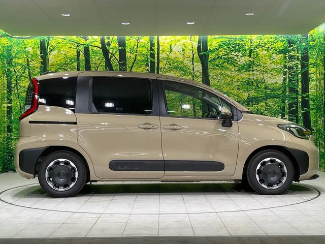 シエンタ ハイブリッドＺ　両側電動スライド　全周囲カメラ　衝突被害軽減システム　レーダークルーズ　禁煙車　コーナーセンサー　スマートキー　ＬＥＤヘッド　ビルトインＥＴＣ　ブラインドスポットモニター　車線逸脱警報　オートライト（64枚目）