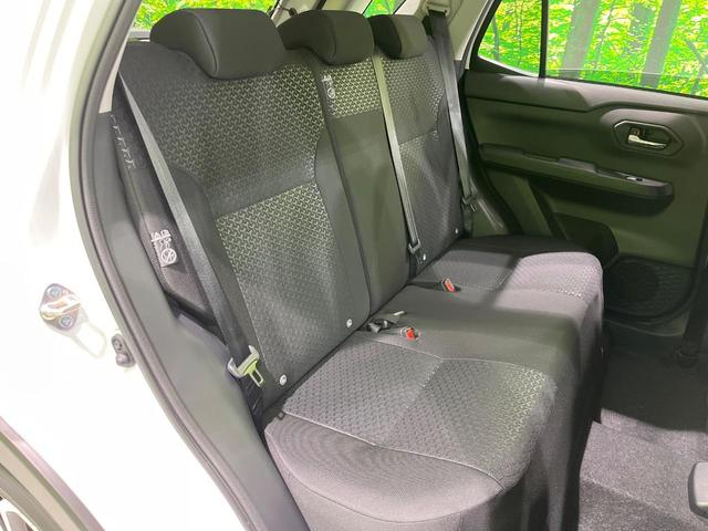 ライズ Ｚ　４ＷＤ　登録済未使用車　寒冷地仕様　衝突被害軽減システム　レーダークルーズ　コーナーセンサー　シートヒーター　ＬＥＤヘッド　オートハイビーム　車線逸脱警報　オートライト　純正１７インチアルミ（11枚目）