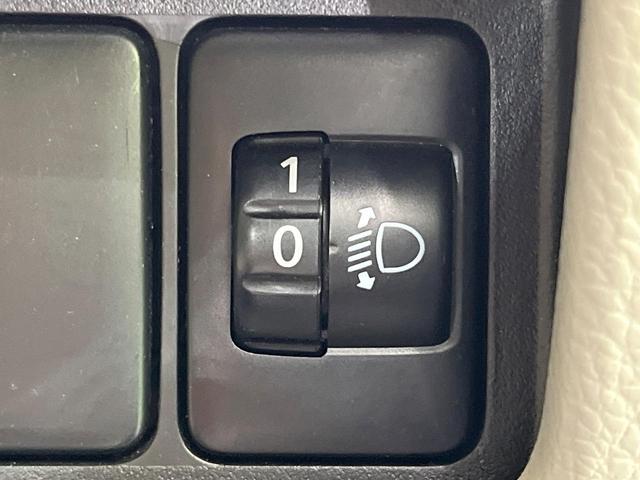 デイズルークス X 4WD 禁煙車 エマージェンシーブレーキ SDナビ 全周囲カメラ 両側スライドドアドア シートヒーター Bluetooth アイドリングストップ スマートキー オートエアコン 横滑り防止装置(45枚目)