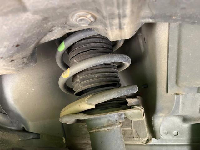 ノート Ｘ　純正ＳＤナビ　バックカメラ　禁煙車　スマートキー　ＥＴＣ　Ｂｌｕｅｔｏｏｔｈ　ＣＤ　ＤＶＤ再生　地デジ　アイドリングストップ（19枚目）