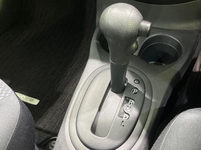 ノート Ｘ　純正ＳＤナビ　バックカメラ　禁煙車　スマートキー　ＥＴＣ　Ｂｌｕｅｔｏｏｔｈ　ＣＤ　ＤＶＤ再生　地デジ　アイドリングストップ（43枚目）