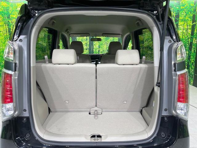 普段のお買い物や通勤、送迎等に十分な荷室スペースを確保しております。セカンドシートを倒すと、大きな荷物の積載も可能です♪
