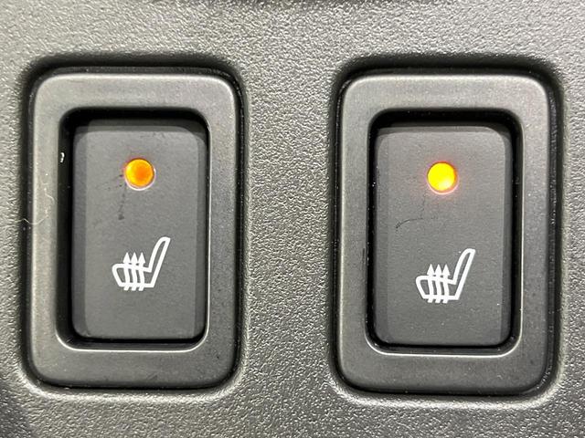 フロンクス ベースグレード 登録済未使用車 純正9型ナビ 全周囲カメラ 衝突被害軽減システム レーダークルーズ 禁煙車 ハーフレザーシート コーナーセンサー LEDヘッド 車線逸脱警報 オートエアコン 純正16インチアルミ(6枚目)