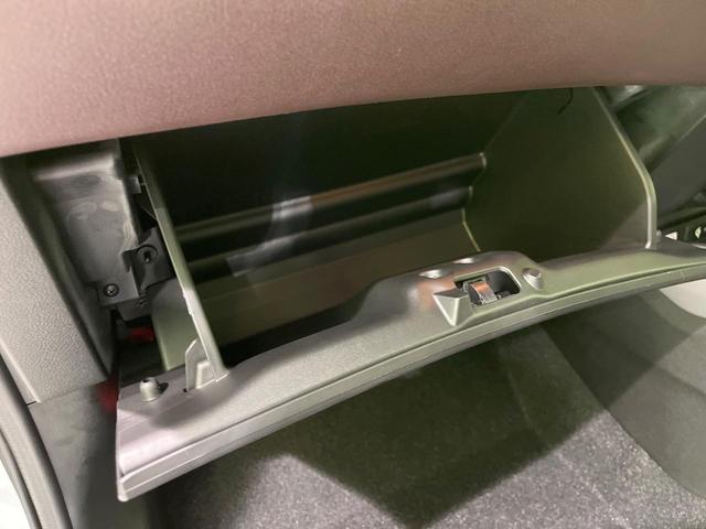 フロンクス ベースグレード 登録済未使用車 純正9型ナビ 全周囲カメラ 衝突被害軽減システム レーダークルーズ 禁煙車 ハーフレザーシート コーナーセンサー LEDヘッド 車線逸脱警報 オートエアコン 純正16インチアルミ(32枚目)