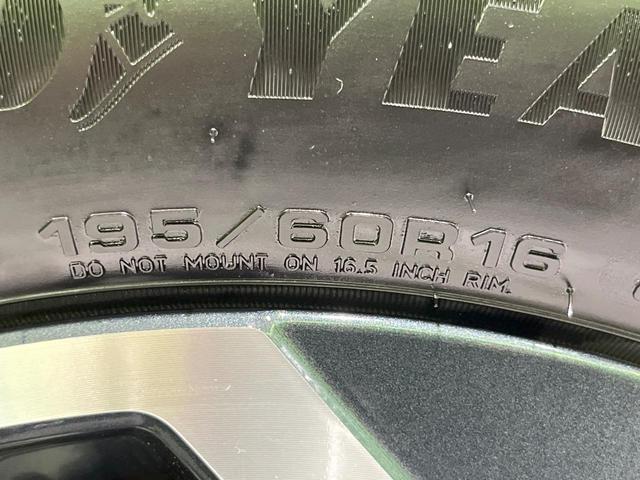 フロンクス ベースグレード 登録済未使用車 純正9型ナビ 全周囲カメラ 衝突被害軽減システム レーダークルーズ 禁煙車 ハーフレザーシート コーナーセンサー LEDヘッド 車線逸脱警報 オートエアコン 純正16インチアルミ(65枚目)