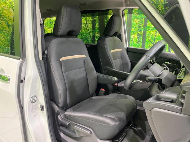 セレナ e-パワー ハイウェイスターV 両側電動スライド 純正12.3インチナビ フリップダウンモニター アラウンドビューモニター 寒冷地仕様 衝突被害軽減システム プロパイロット 禁煙車 LEDヘッド ETC 純正16インチアルミ(10枚目)