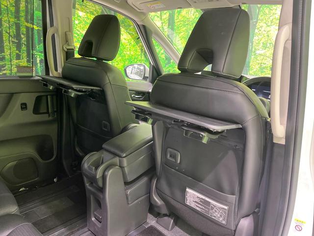 セレナ e-パワー ハイウェイスターV 両側電動スライド 純正12.3インチナビ フリップダウンモニター アラウンドビューモニター 寒冷地仕様 衝突被害軽減システム プロパイロット 禁煙車 LEDヘッド ETC 純正16インチアルミ(31枚目)