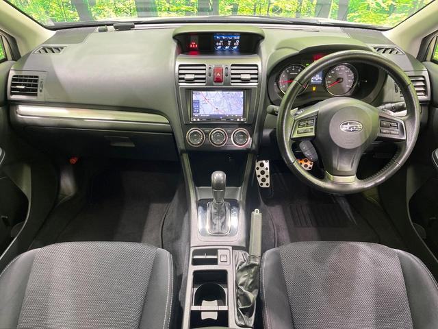 ＸＶ ２．０ｉ－Ｌ　アイサイト　４ＷＤ　ＳＤナビ　バックカメラ　衝突被害軽減システム　レーダークルーズ　禁煙車　パワーシート　スマートキー　ＨＩＤヘッド　ＥＴＣ　オートライト　デュアルエアコン　純正１７インチアルミ（2枚目）