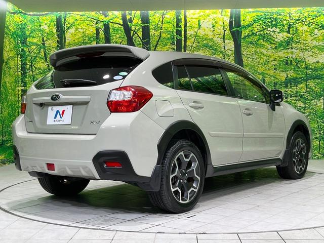 ＸＶ ２．０ｉ－Ｌ　アイサイト　４ＷＤ　ＳＤナビ　バックカメラ　衝突被害軽減システム　レーダークルーズ　禁煙車　パワーシート　スマートキー　ＨＩＤヘッド　ＥＴＣ　オートライト　デュアルエアコン　純正１７インチアルミ（17枚目）