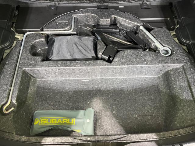 ＸＶ ２．０ｉ－Ｌ　アイサイト　４ＷＤ　ＳＤナビ　バックカメラ　衝突被害軽減システム　レーダークルーズ　禁煙車　パワーシート　スマートキー　ＨＩＤヘッド　ＥＴＣ　オートライト　デュアルエアコン　純正１７インチアルミ（25枚目）