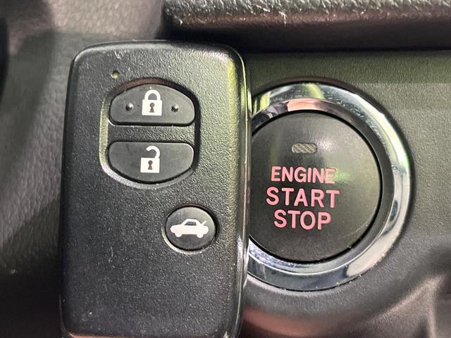 ＸＶ ２．０ｉ－Ｌ　アイサイト　４ＷＤ　ＳＤナビ　バックカメラ　衝突被害軽減システム　レーダークルーズ　禁煙車　パワーシート　スマートキー　ＨＩＤヘッド　ＥＴＣ　オートライト　デュアルエアコン　純正１７インチアルミ（53枚目）