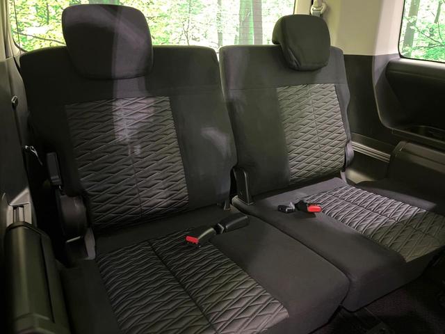 ３列目シートはもちろん状態良好☆大人でもゆったりと座って頂けますので、大人数でのお出かけもラクラクです♪ご家族で、気の知れた仲間で、ドライブに行くのが楽しみですね♪