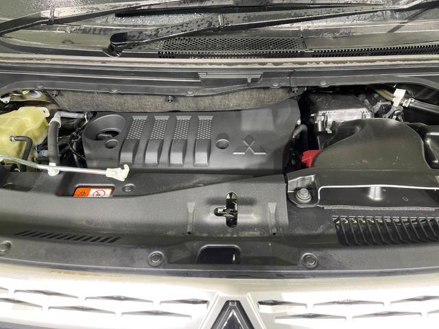 親切・丁寧な専門メカニックスタッフが応対！・車検・点検整備・事故等の修理などアフターサービスも安心。お車のカスタマイズもネクステージのサービススタッフまでご相談ください！