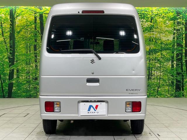 安心の最長１０年・走行無制限保証（有償）をご用意。保証内容も充実はもちろん、無料点検＆オイル交換や、年中無休の全国・２４時間ロードサービスも付帯されておりますのでご安心下さい。