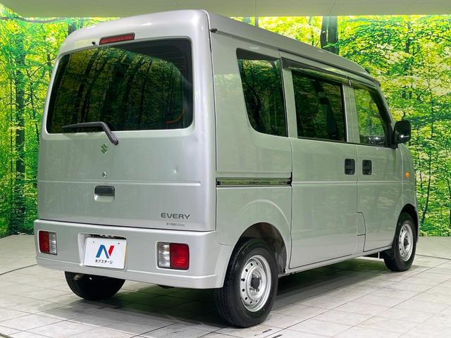 ☆全国のネクステージからお取り寄せが可能※！遠方の店舗に展示してあるクルマが気になる場合も、最寄りの店舗でご覧いただくことが可能です！是非私たちに要望をお聞かせください！※別途費用