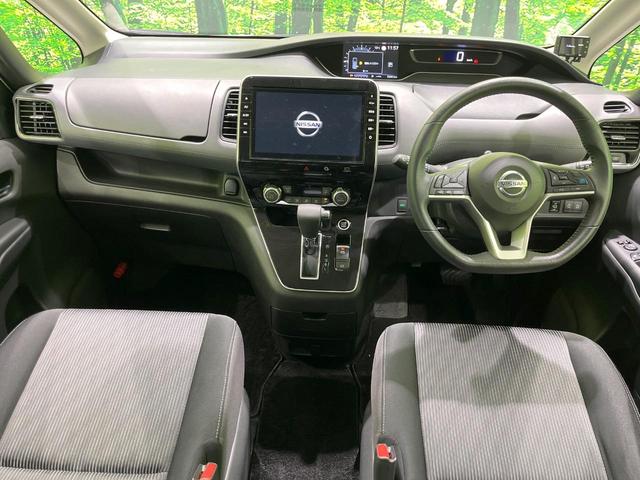 セレナ ハイウェイスターＶ　両側電動ドア　全周囲カメラ　衝突被害軽減システム　レーダークルーズ　禁煙車　ドラレコ　スマートキー　ＬＥＤヘッド　ビルトインＥＴＣ　純正１６インチアルミ　パークアシスト　車線逸脱警報　オートライト（2枚目）