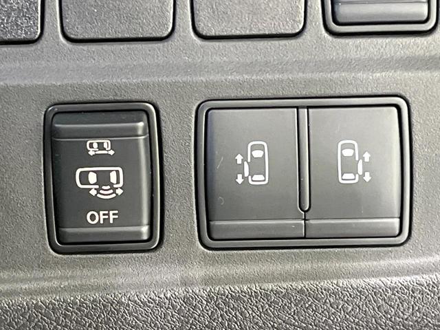 セレナ ハイウェイスターＶ　両側電動ドア　全周囲カメラ　衝突被害軽減システム　レーダークルーズ　禁煙車　ドラレコ　スマートキー　ＬＥＤヘッド　ビルトインＥＴＣ　純正１６インチアルミ　パークアシスト　車線逸脱警報　オートライト（4枚目）