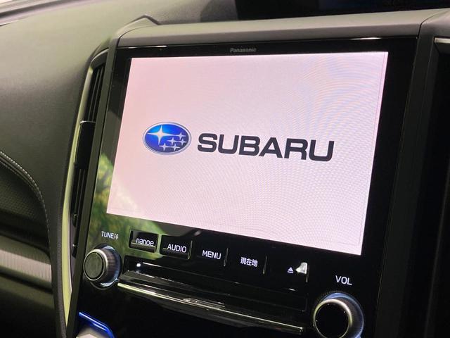 【メーカー純正ナビ】インテリアに溶け込むスタイリッシュな「専用設計」メーカーナビを装備♪視認性や操作性など基本性能にも優れ、より上質なカーライフをお楽しみいただけます。