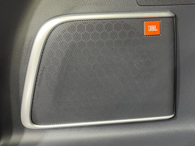 ハリアーハイブリッド Ｚ　レザーパッケージ　４ＷＤ　純正１２．３インチナビ　パノラマルーフ　全周囲カメラ　ＪＢＬサウンド　衝突被害軽減システム　レーダークルーズ　禁煙車　電動リアゲート　黒革シート　前席シートエアコン　ドラレコ　ＬＥＤヘッド（7枚目）