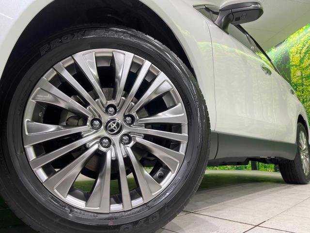 ハリアーハイブリッド Ｚ　レザーパッケージ　４ＷＤ　純正１２．３インチナビ　パノラマルーフ　全周囲カメラ　ＪＢＬサウンド　衝突被害軽減システム　レーダークルーズ　禁煙車　電動リアゲート　黒革シート　前席シートエアコン　ドラレコ　ＬＥＤヘッド（15枚目）