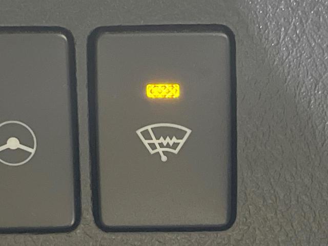 アルファードハイブリッド Ｘ　４ＷＤ　両側電動スライド　純正９型ディスプレイオーディオ　バックカメラ　ＪＢＬサウンド　寒冷地仕様　１００Ｖ電源　衝突被害軽減システム　レーダークルーズ　禁煙車　ドラレコ　ＬＥＤヘッド（6枚目）