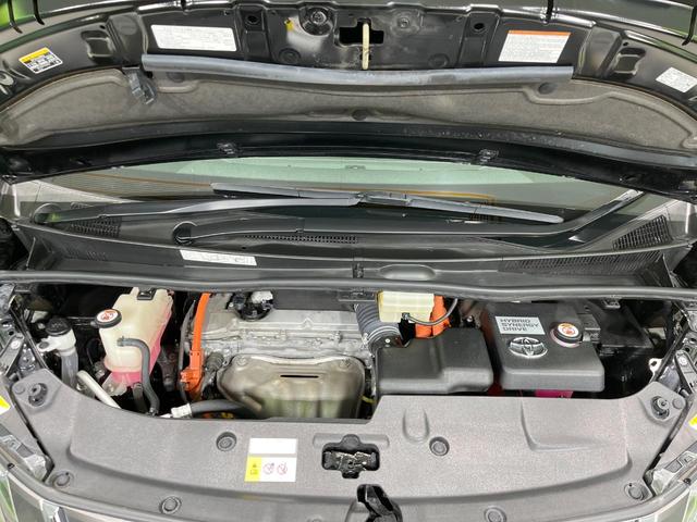 アルファードハイブリッド Ｘ　４ＷＤ　両側電動スライド　純正９型ディスプレイオーディオ　バックカメラ　ＪＢＬサウンド　寒冷地仕様　１００Ｖ電源　衝突被害軽減システム　レーダークルーズ　禁煙車　ドラレコ　ＬＥＤヘッド（20枚目）