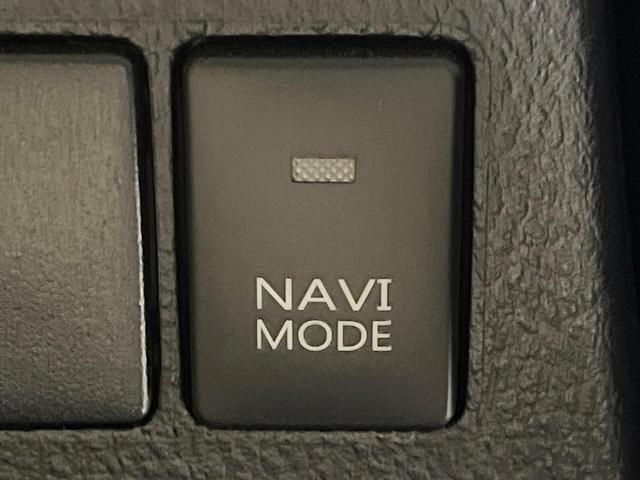 アルファードハイブリッド Ｘ　４ＷＤ　両側電動スライド　純正９型ディスプレイオーディオ　バックカメラ　ＪＢＬサウンド　寒冷地仕様　１００Ｖ電源　衝突被害軽減システム　レーダークルーズ　禁煙車　ドラレコ　ＬＥＤヘッド（51枚目）