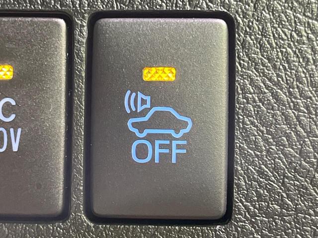 アルファードハイブリッド Ｘ　４ＷＤ　両側電動スライド　純正９型ディスプレイオーディオ　バックカメラ　ＪＢＬサウンド　寒冷地仕様　１００Ｖ電源　衝突被害軽減システム　レーダークルーズ　禁煙車　ドラレコ　ＬＥＤヘッド（69枚目）