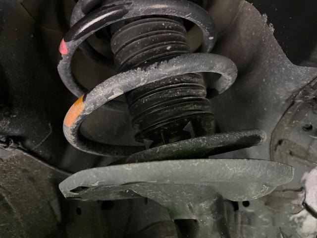 アルファードハイブリッド Ｘ　４ＷＤ　両側電動スライド　純正９型ディスプレイオーディオ　バックカメラ　ＪＢＬサウンド　寒冷地仕様　１００Ｖ電源　衝突被害軽減システム　レーダークルーズ　禁煙車　ドラレコ　ＬＥＤヘッド（74枚目）