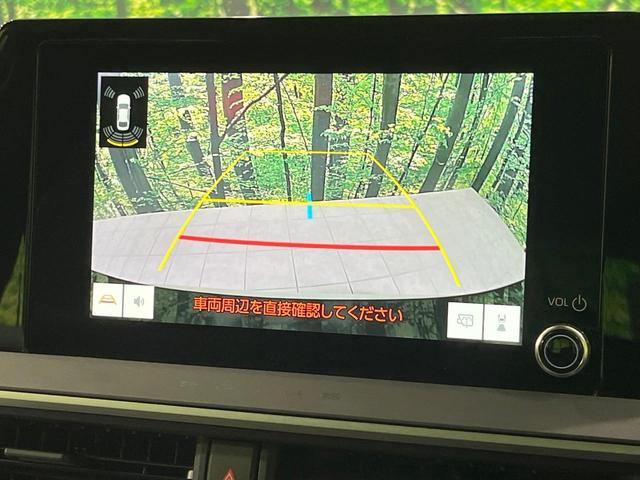 プリウス Ｘ　純正８型ディスプレイオーディオ　バックカメラ　衝突被害軽減システム　レーダークルーズ　禁煙車　ドラレコ　ＬＥＤヘッド　ＥＴＣ２．０　ブラインドスポットモニター　車線逸脱警報　オートエアコン（5枚目）