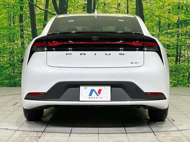プリウス Ｘ　純正８型ディスプレイオーディオ　バックカメラ　衝突被害軽減システム　レーダークルーズ　禁煙車　ドラレコ　ＬＥＤヘッド　ＥＴＣ２．０　ブラインドスポットモニター　車線逸脱警報　オートエアコン（16枚目）