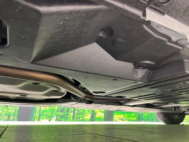 プリウス Ｘ　純正８型ディスプレイオーディオ　バックカメラ　衝突被害軽減システム　レーダークルーズ　禁煙車　ドラレコ　ＬＥＤヘッド　ＥＴＣ２．０　ブラインドスポットモニター　車線逸脱警報　オートエアコン（29枚目）