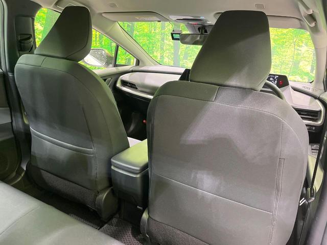 プリウス Ｘ　純正８型ディスプレイオーディオ　バックカメラ　衝突被害軽減システム　レーダークルーズ　禁煙車　ドラレコ　ＬＥＤヘッド　ＥＴＣ２．０　ブラインドスポットモニター　車線逸脱警報　オートエアコン（35枚目）