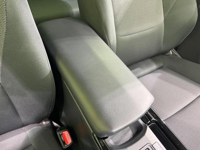 プリウス Ｘ　純正８型ディスプレイオーディオ　バックカメラ　衝突被害軽減システム　レーダークルーズ　禁煙車　ドラレコ　ＬＥＤヘッド　ＥＴＣ２．０　ブラインドスポットモニター　車線逸脱警報　オートエアコン（56枚目）