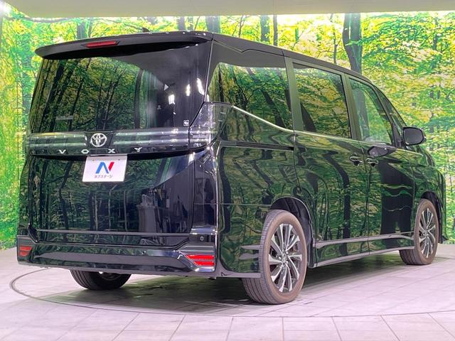 ヴォクシー Ｓ－Ｚ　両側電動スライドドア　純正１０．５インチナビ　バックカメラ　衝突被害軽減システム　レーダークルーズ　禁煙車　ＬＥＤヘッド　ＥＴＣ２．０　シートヒーター　ハーフレザーシート　純正１７インチアルミ（19枚目）