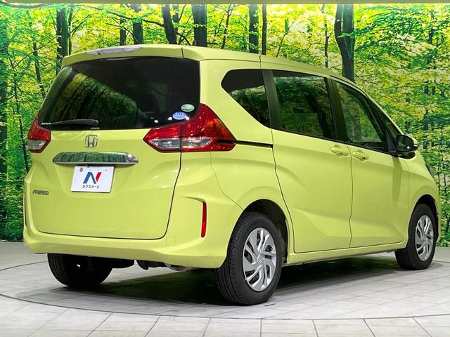 フリード Ｂ　４ＷＤ　６人乗　純正ナビ　バックカメラ　寒冷地仕様　禁煙車　ドラレコ　スマートキー　シートヒーター　ＥＴＣ　オートエアコン　両側スライドドア　Ｂｌｕｅｔｏｏｔｈ　ＣＤ　ＤＶＤ再生　フルセグ（19枚目）